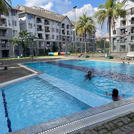 Subang Ville Ehsan Apartment Kampong Baharu Sungai Way Extérieur photo